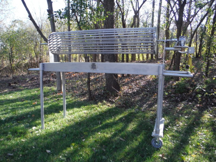 The Whole Hog Rotisserie™ Minnesota Grills & Rotisseries